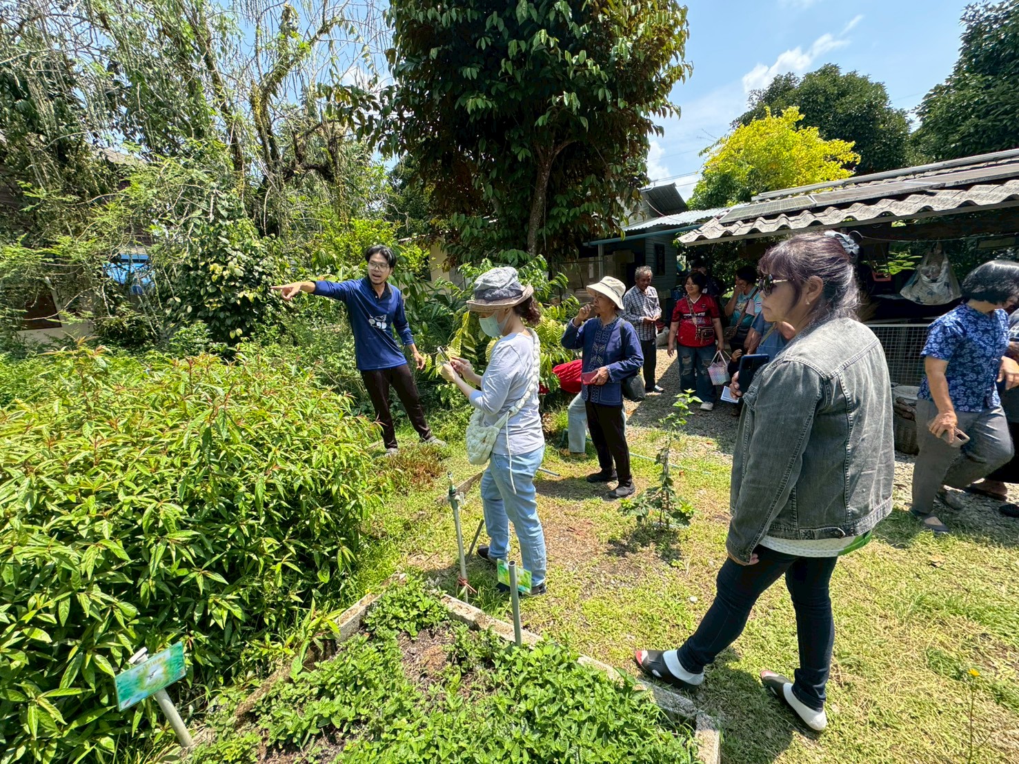 title - สำนักงานการปฏิรูปที่ดินจังหวัดจันทบุรี ดำเนินการจัดฝึกอบรมโครงการพัฒนาเกษตรกรปราดเปรื่อง (Smart farmer ) กิจกรรมพัฒนาเกษตรกรปราดเปรื่องในเขตปฏิรูปที่ดิน (Smart farmer) ปีงบประมาณ พ.ศ. 2569 